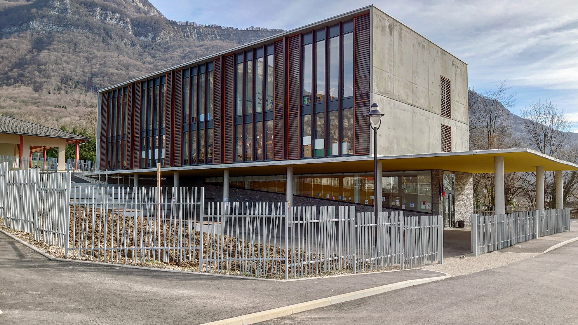 CONSTRUCTION DE L’ECOLE PRIMAIRE DE MERY